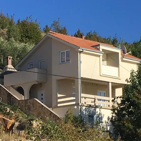 Zara 2 * Krusevo (Zadar)